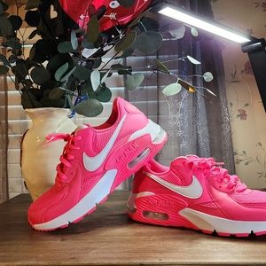 WOMEN'S NIKE AIR MAX EXCEE SNEAKERS  HOT PINK/WHITE